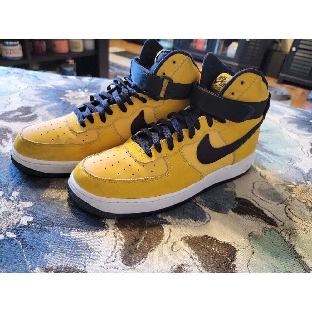 Authentic Nike Air Force 1 Hi Yellow Ochre Men’s Sz 11.5 Sneakers AT4963-700